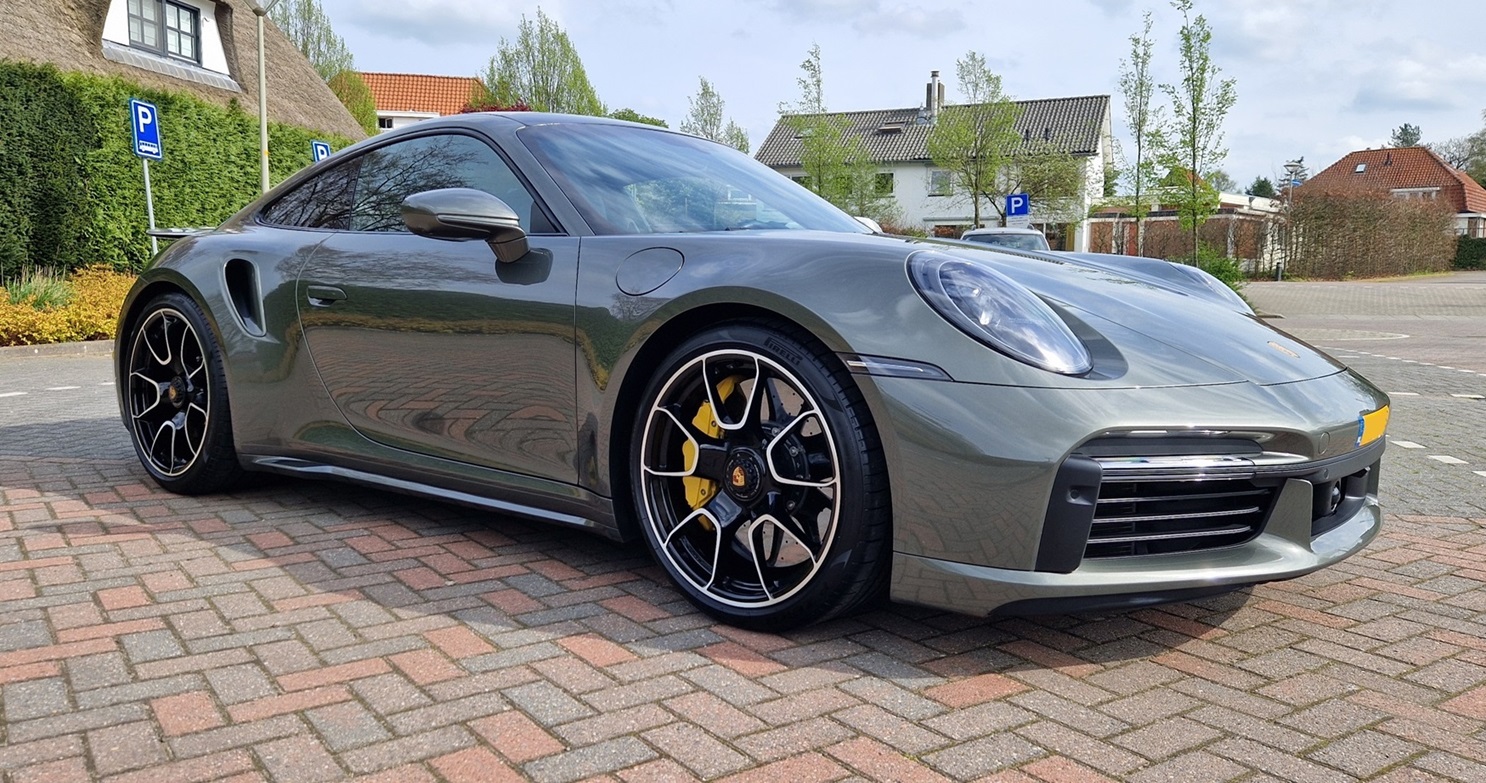 Porsche 911 Turbo S